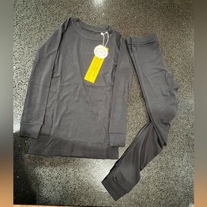 NWT K&A Black Ribbed Bamboo Pajama Set Long Sleeve & Pants Unisex Youth 7/8